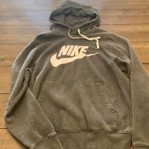 Men’s small Nike hoodie